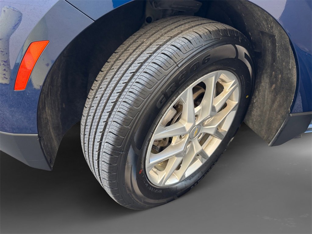 Used 2022 Chevrolet Equinox LS image 10