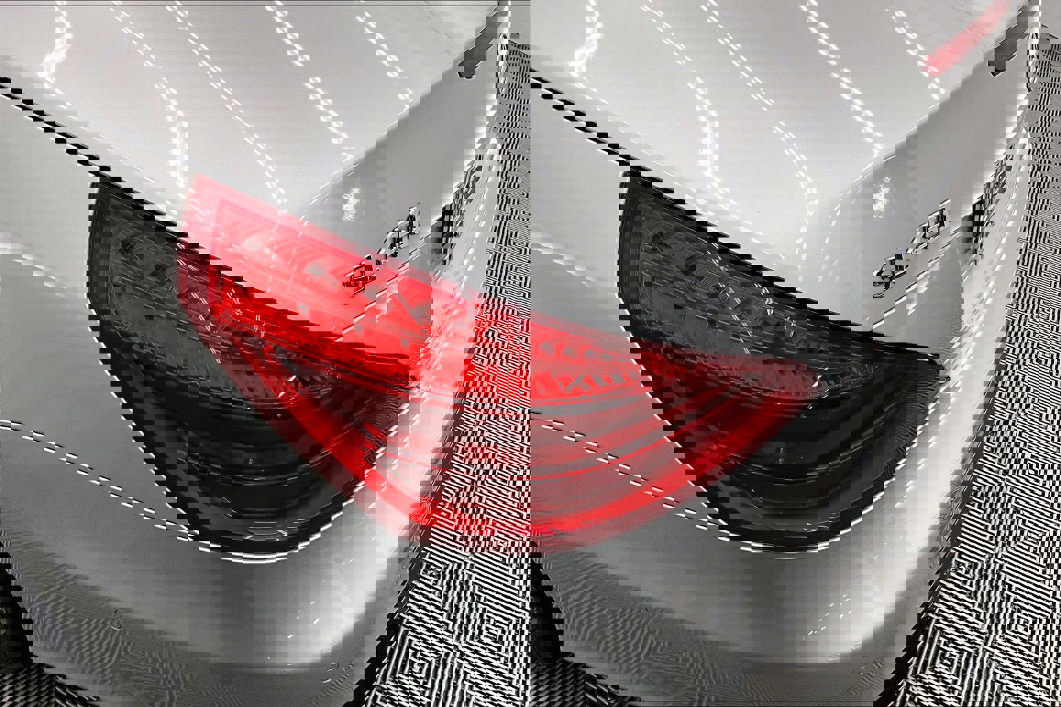 Used 2018 Mercedes-Benz SL 450 image 27