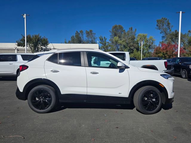 Used 2026 Buick Encore GX Sport Touring w/ Comfort Package image 3