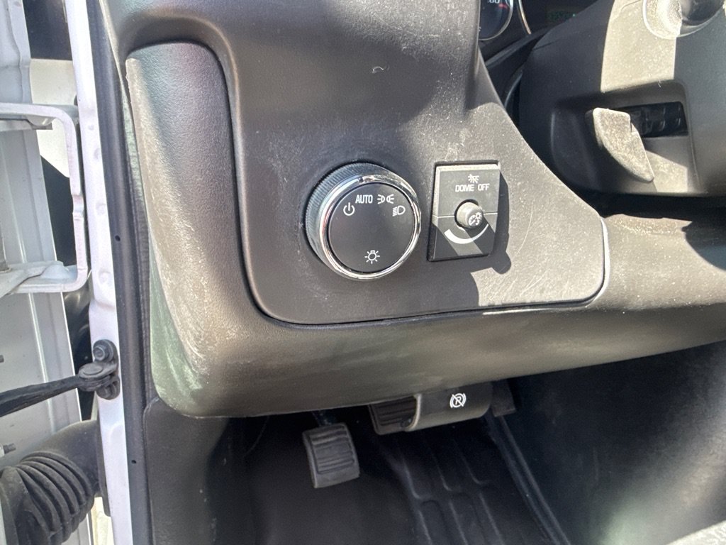 Used 2025 Chevrolet Express 2500 w/ Driver Convenience Package RWD image 17
