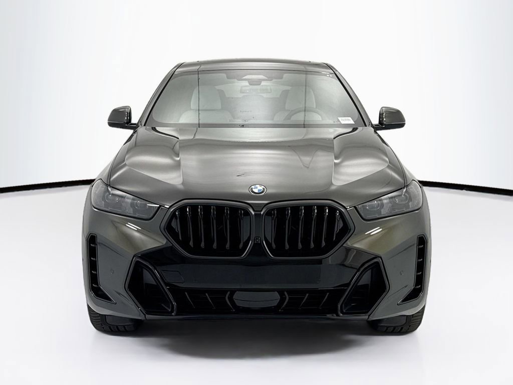 New 2026 BMW X6 xDrive40i image 2