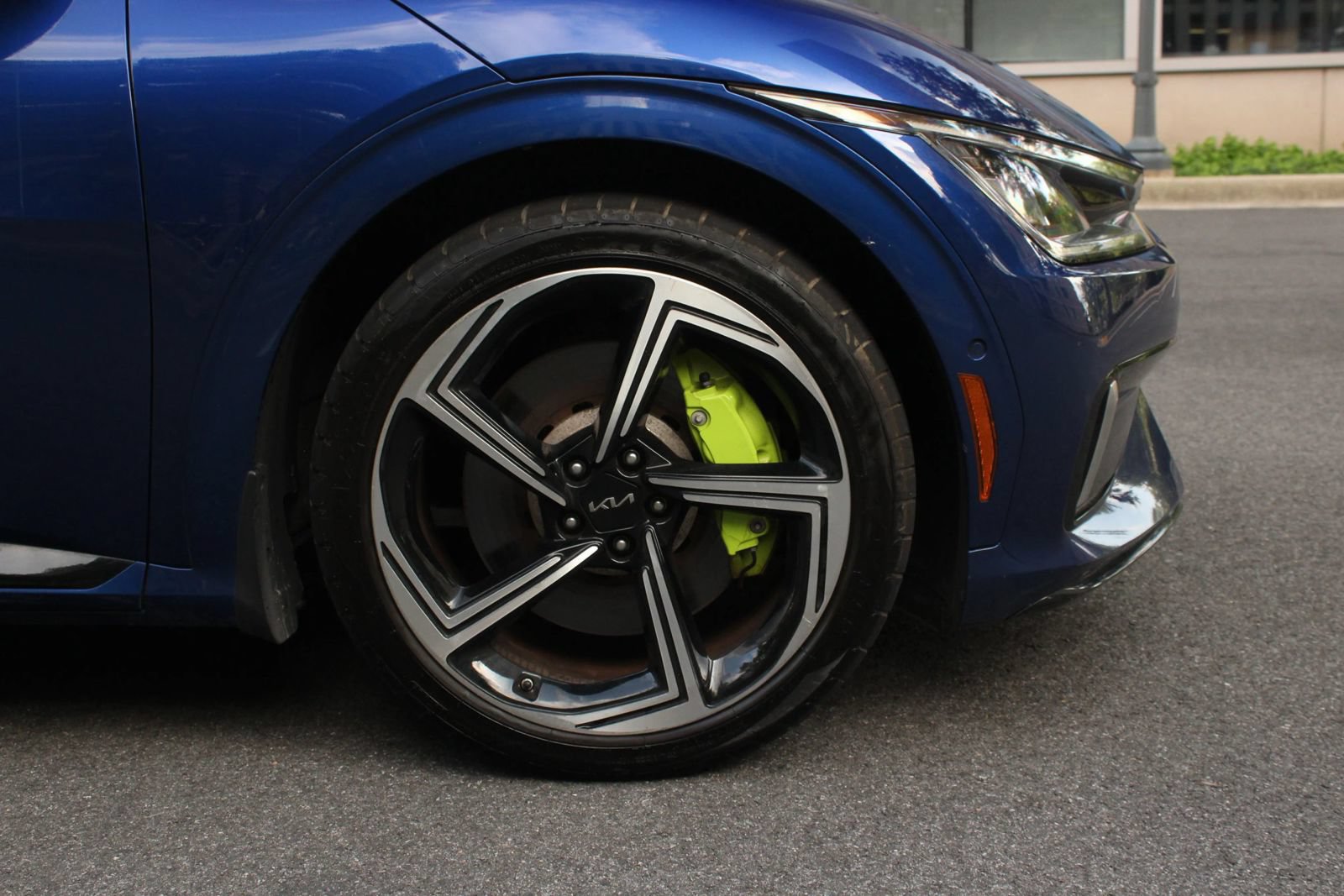 Used 2023 Kia EV6 GT AWD/4WD image 4