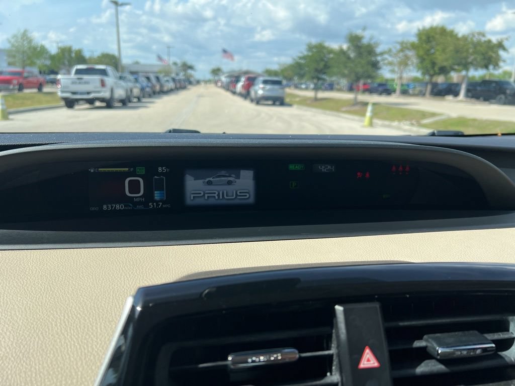Used 2021 Toyota Prius LE FWD image 26