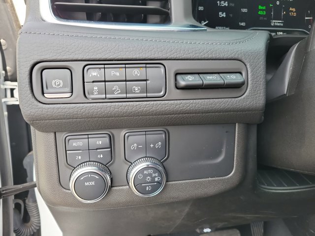 Used 2024 GMC Yukon XL Denali image 21