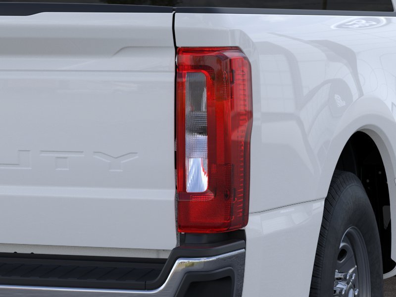 New 2026 Ford F250 XL w/ XL Chrome Package RWD image 49