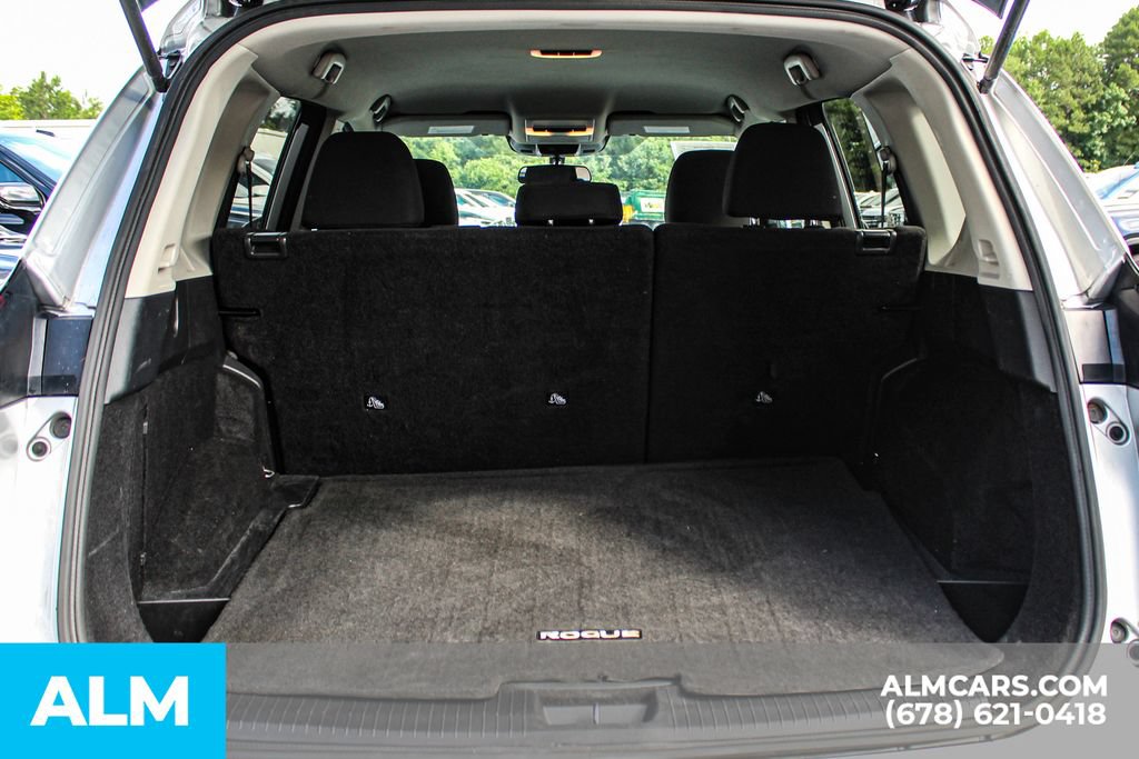 Used 2024 Nissan Rogue S FWD image 21