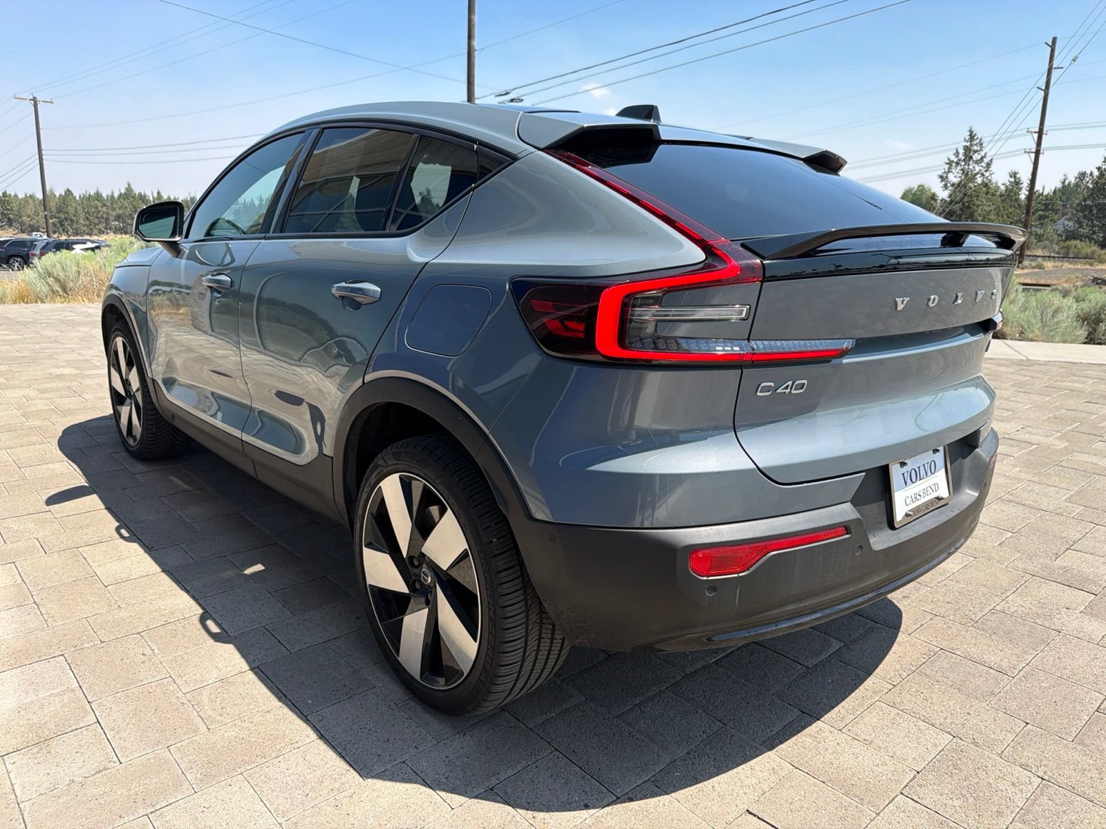 Used 2023 Volvo C40 P8 Recharge Ultimate AWD/4WD image 5