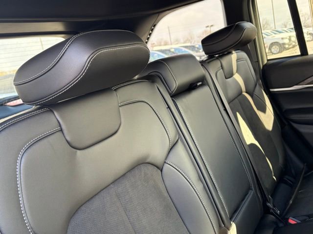 New 2026 Jeep Grand Cherokee Altitude AWD/4WD image 30