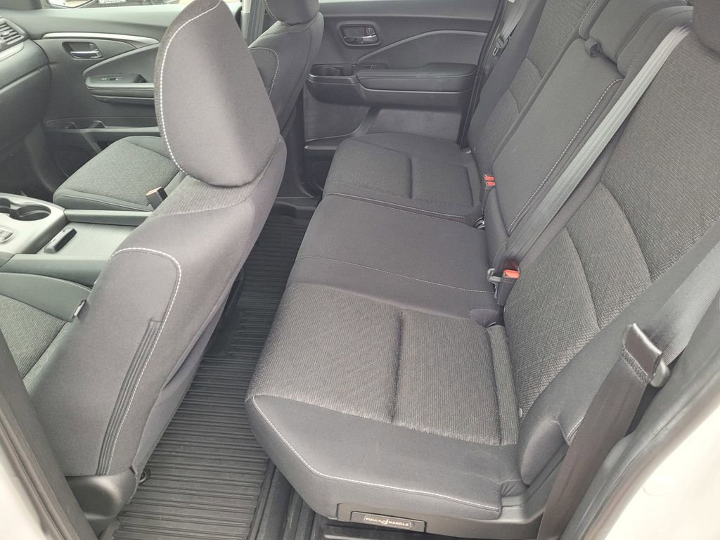 Used 2021 Honda Ridgeline Sport image 11