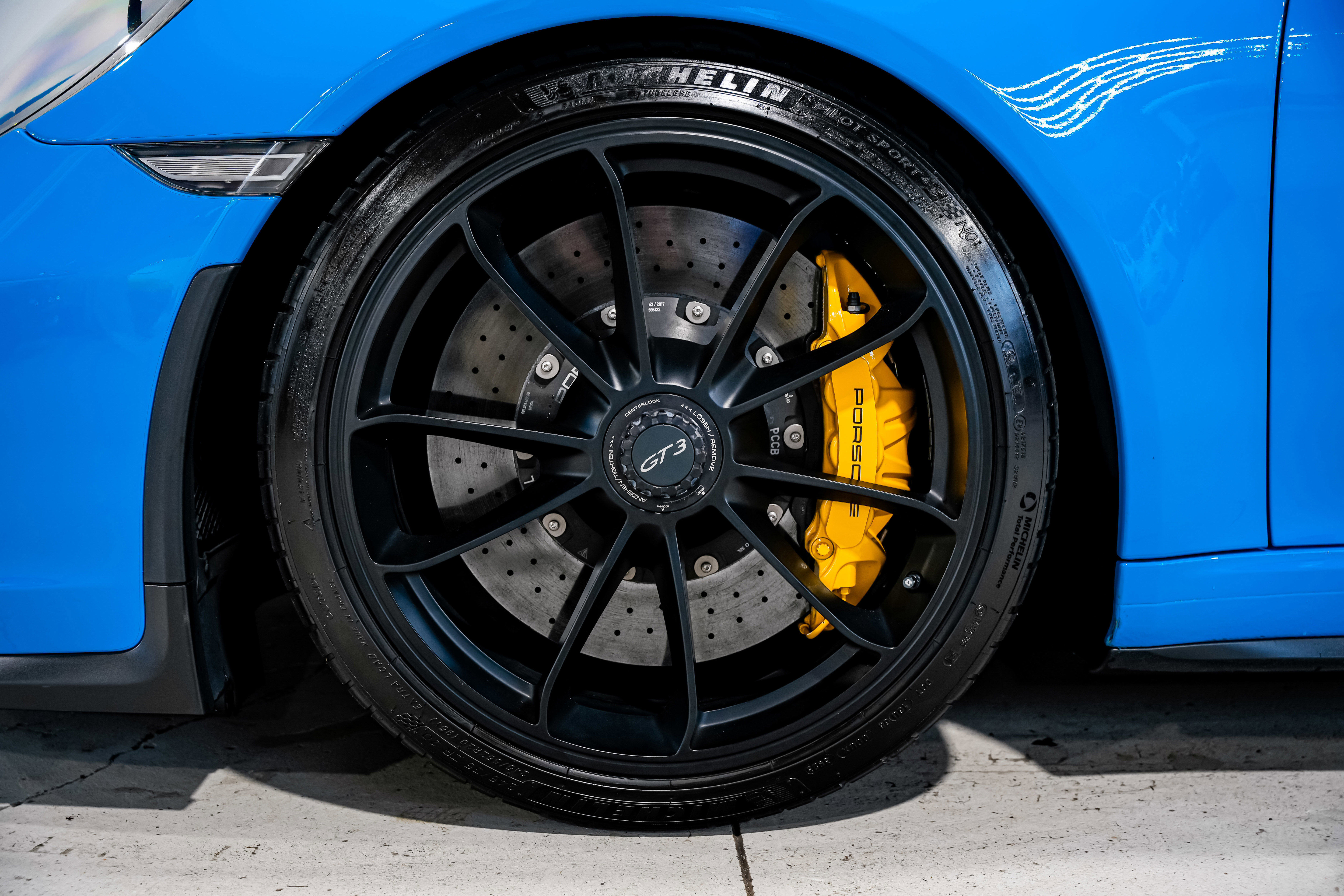 Used 2018 Porsche 911 GT3 image 47