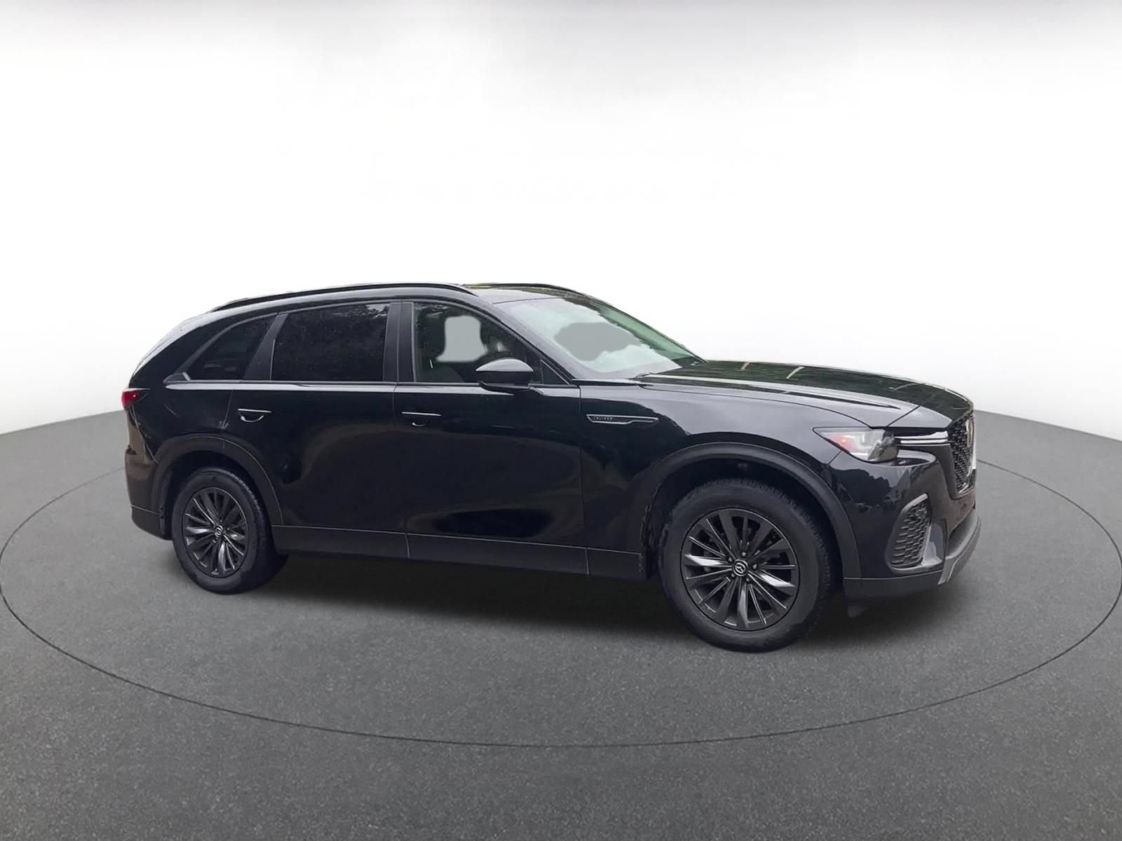 Used 2025 MAZDA CX-70 3.3 Turbo w/ Preferred Package AWD/4WD image 2