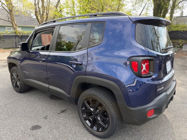 Used 2017 Jeep Renegade Altitude AWD/4WD image 2