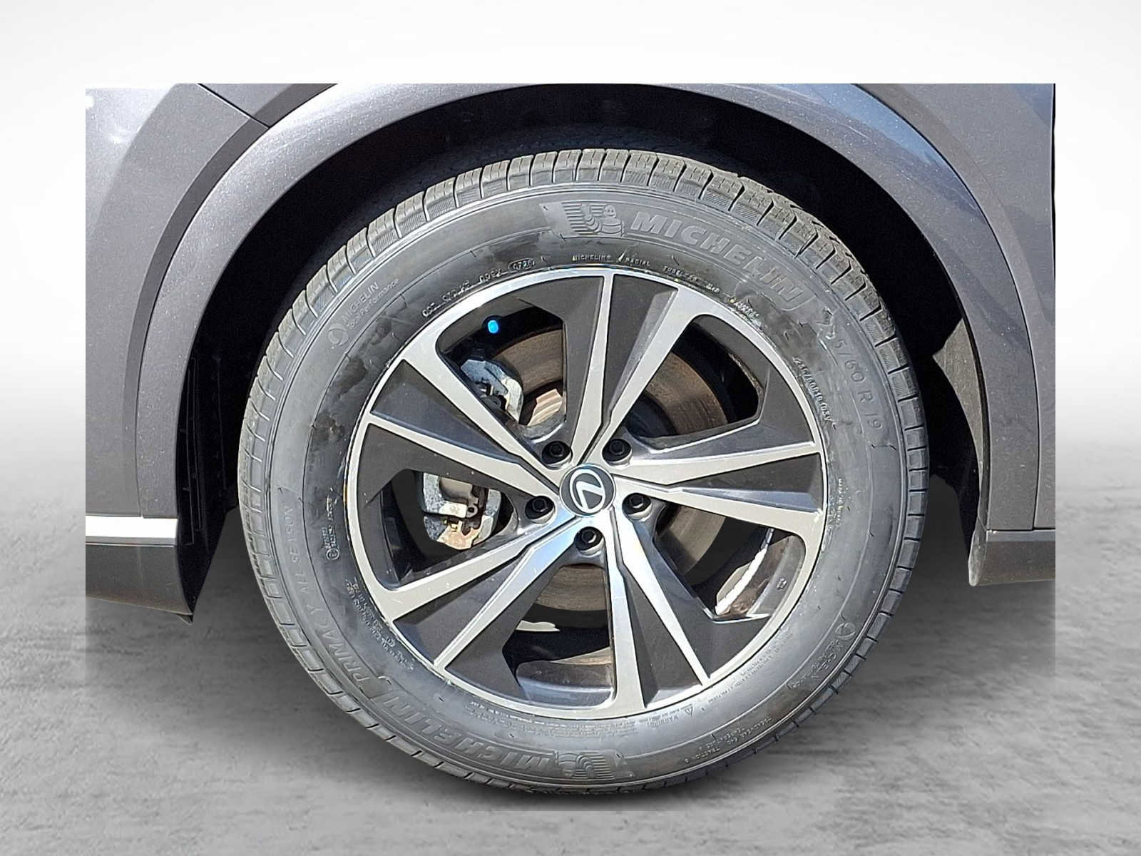 Used 2023 Lexus RX 350 Premium w/ Accessory Package AWD/4WD image 6