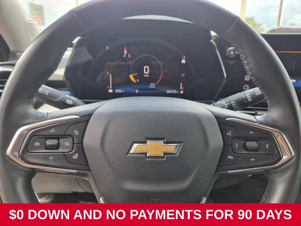 Used 2025 Chevrolet Trax LT w/ LT Convenience Package FWD image 21