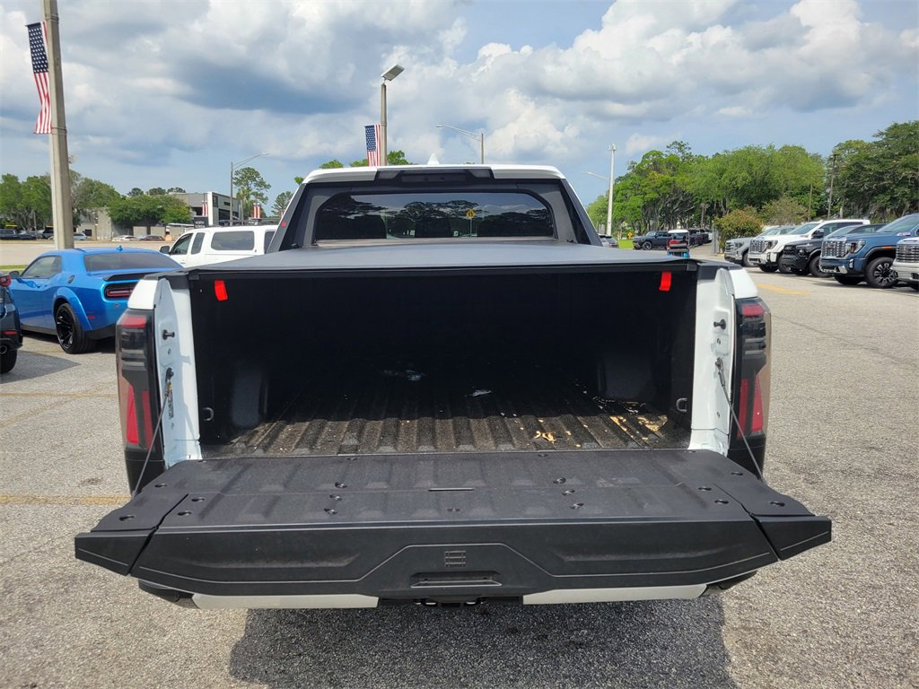 New 2025 GMC Sierra EV Denali image 6