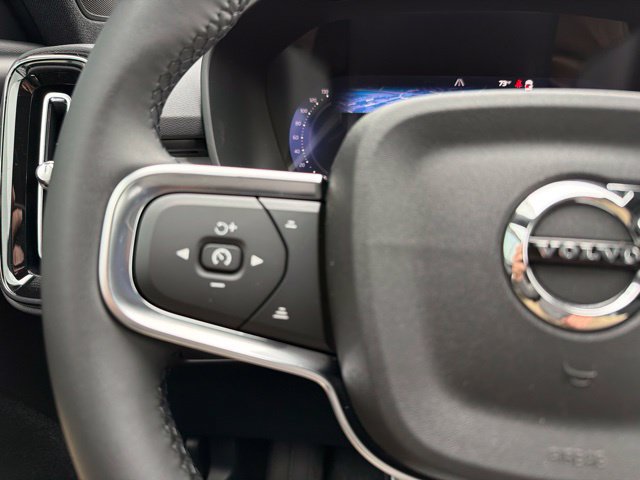 New 2026 Volvo XC40 B5 Ultra w/ Protection Package Premier AWD/4WD image 22