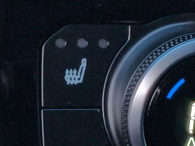 Certified 2026 Toyota Highlander XLE image 24