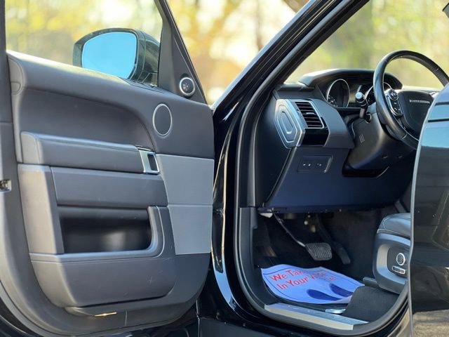 Used 2017 Land Rover Range Rover Sport HSE image 9