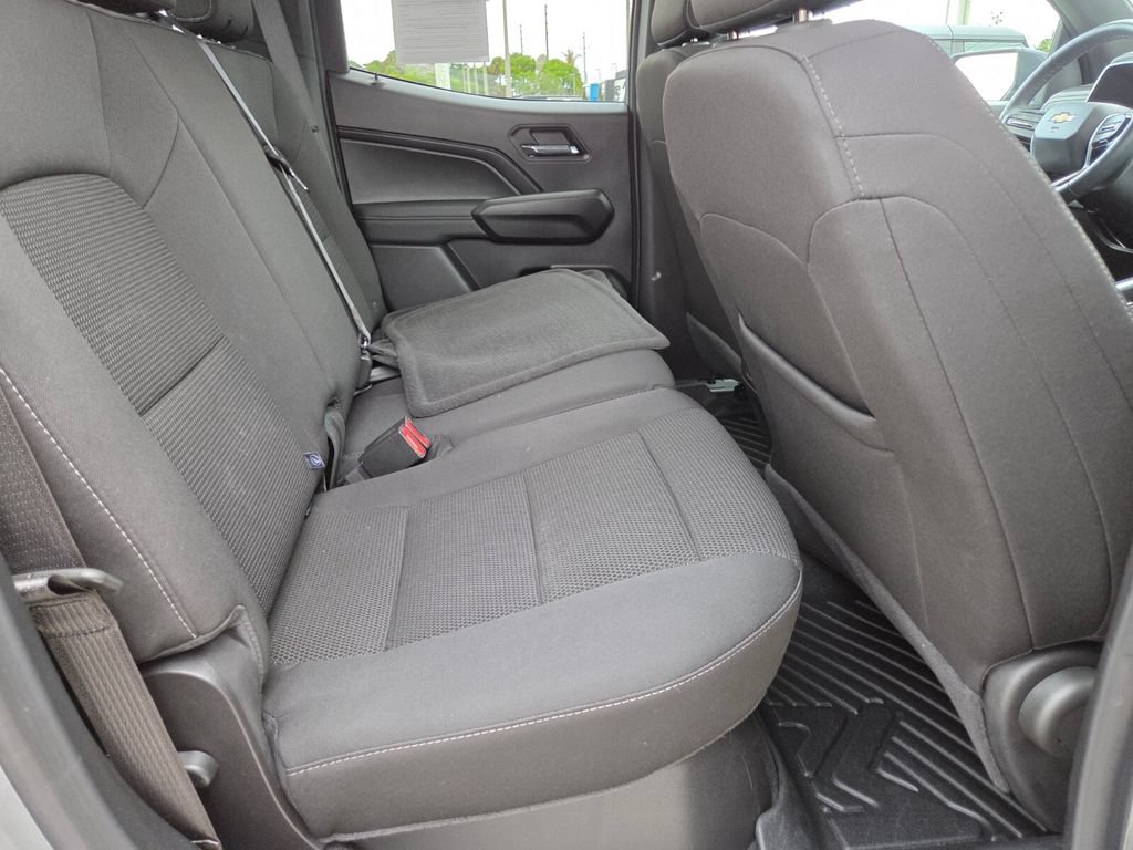 Used 2025 Chevrolet Colorado LT w/ Advanced Trailering Package RWD image 14