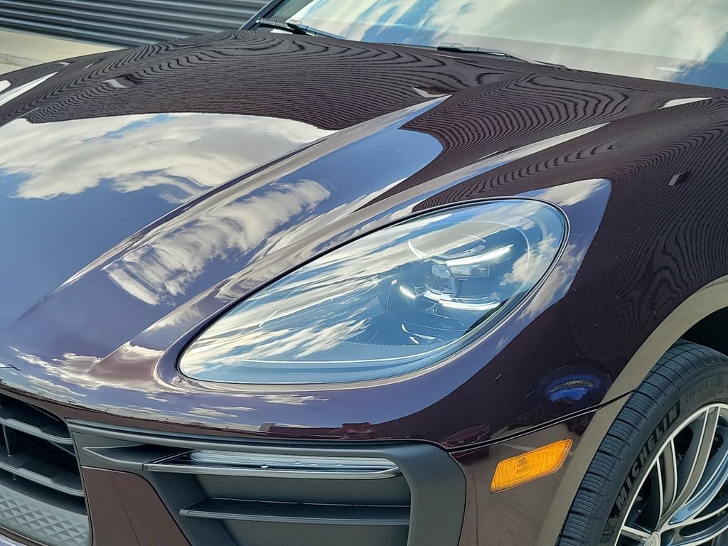 New 2026 Porsche Macan AWD/4WD image 11