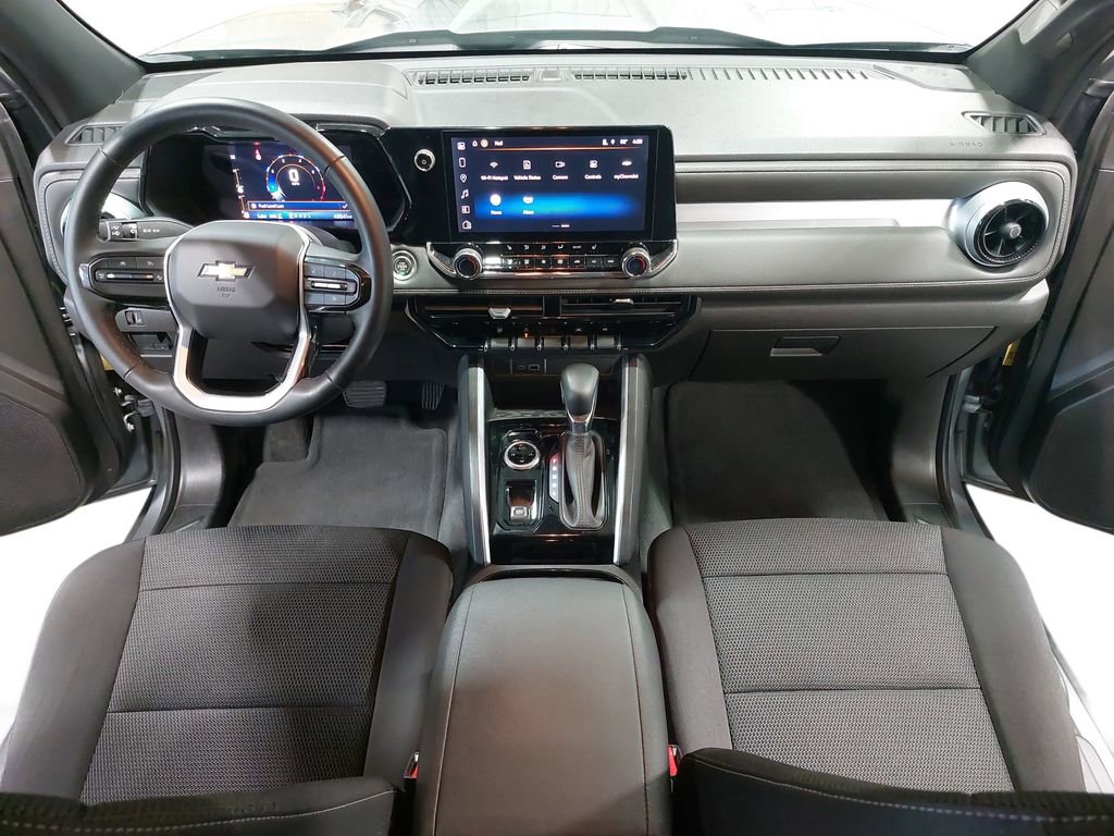 Used 2023 Chevrolet Colorado LT w/ LT Convenience Package II AWD/4WD image 9