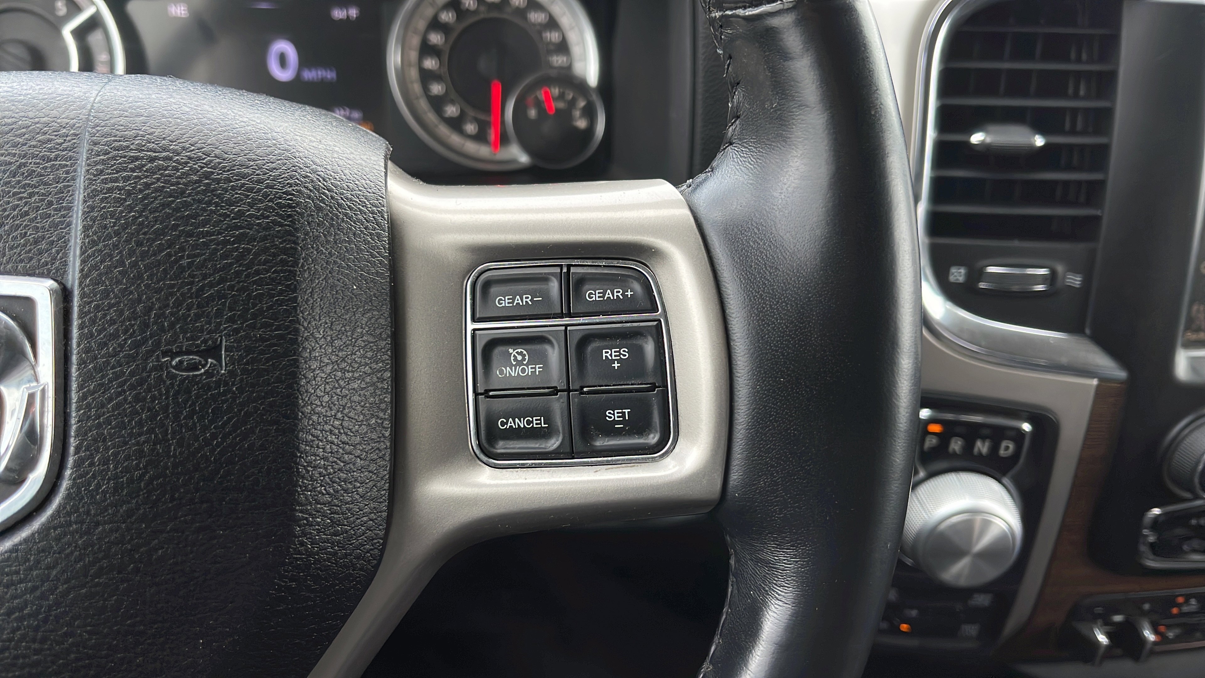 Used 2016 RAM 1500 Laramie w/ Convenience Group image 13