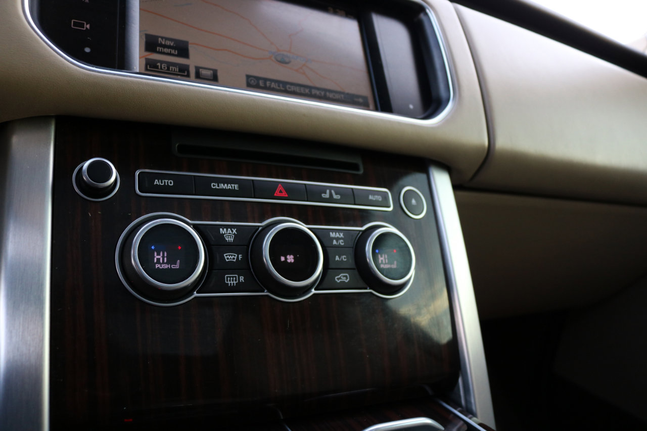 Used 2016 Land Rover Range Rover Supercharged image 29