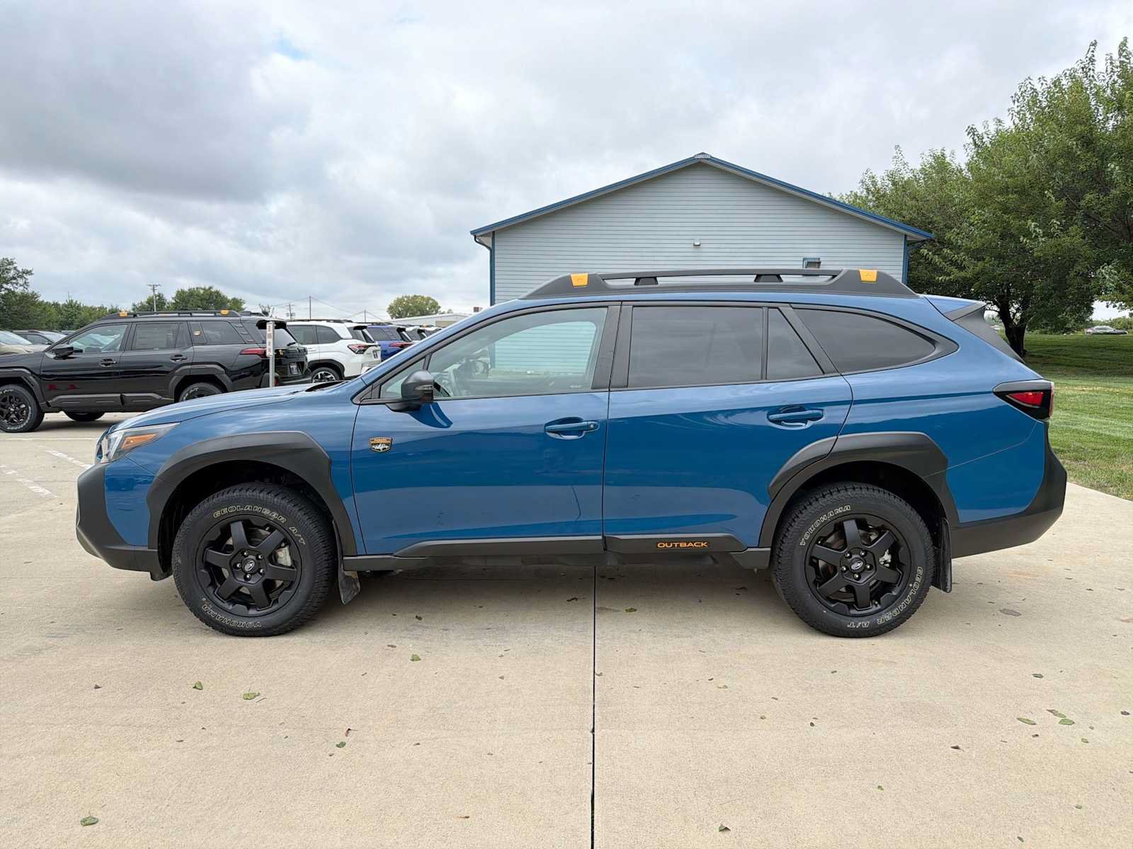 Certified 2024 Subaru Outback Wilderness AWD/4WD image 3