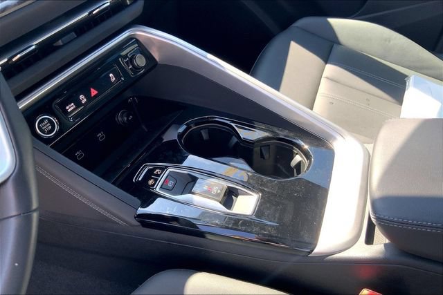 Used 2025 Audi Q5 Premium w/ Convenience Package AWD/4WD image 25