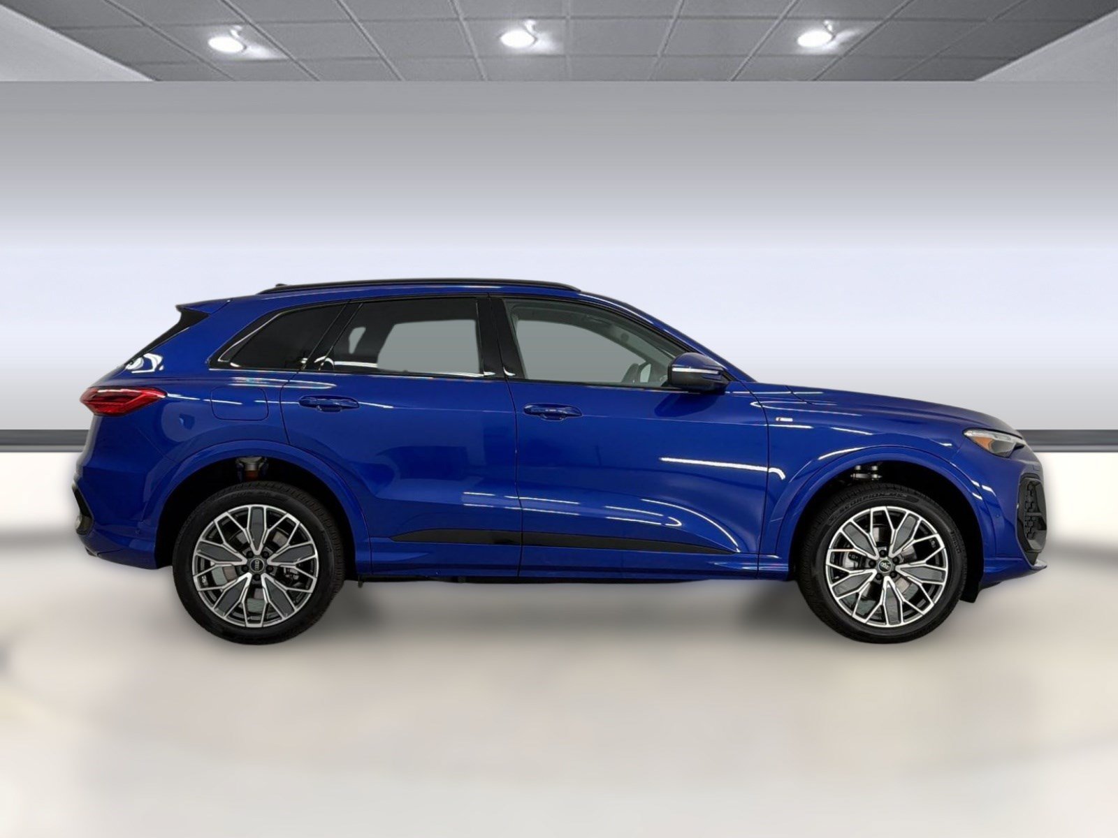 New 2026 Audi Q5 Premium Plus AWD/4WD image 8