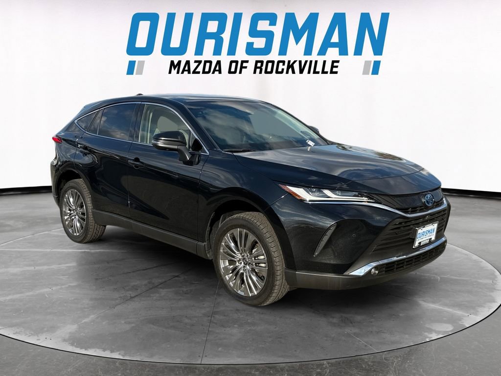 Used 2022 Toyota Venza Limited w/ Advanced Technology Package