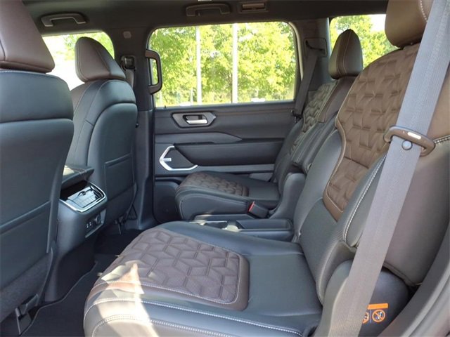 New 2026 Nissan Armada Platinum image 8