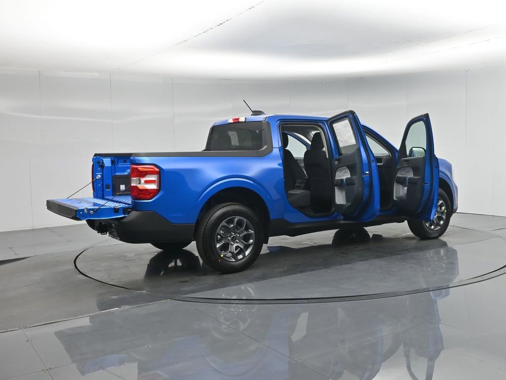 New 2026 Ford Maverick XLT image 5