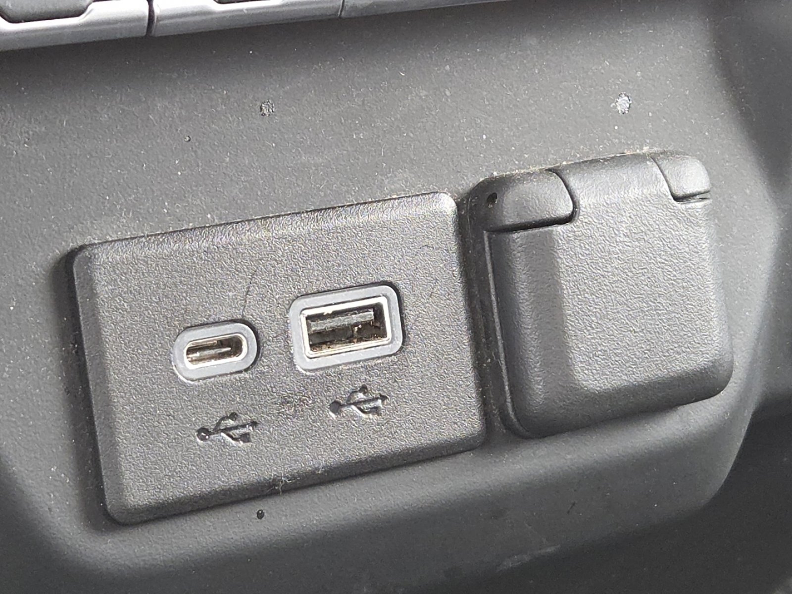 Used 2021 Chevrolet Silverado 1500 Custom Trail Boss w/ Safety Confidence Package image 10