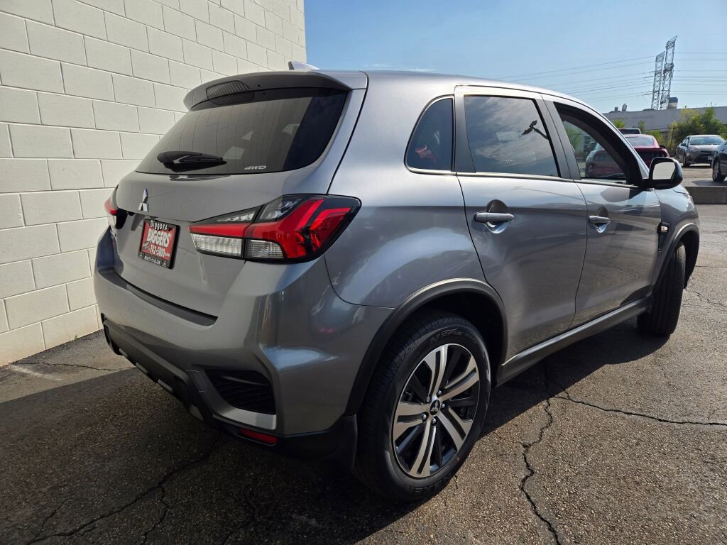 New 2025 Mitsubishi Outlander Sport ES image 10