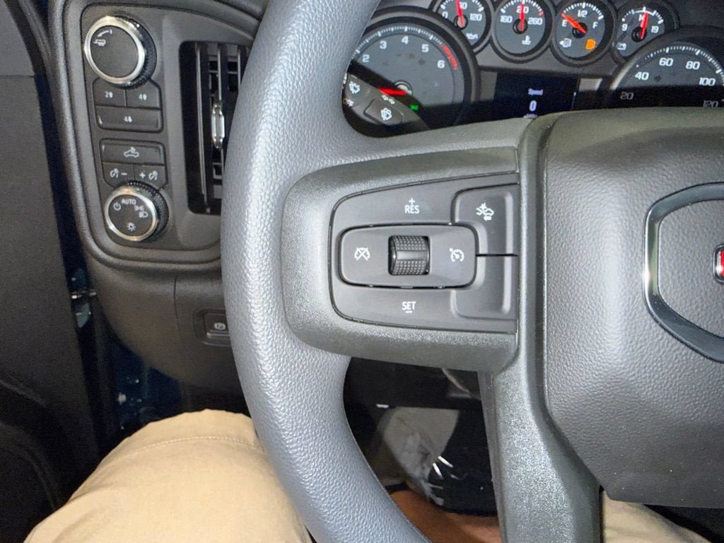 New 2026 GMC Sierra 2500 Pro AWD/4WD image 28