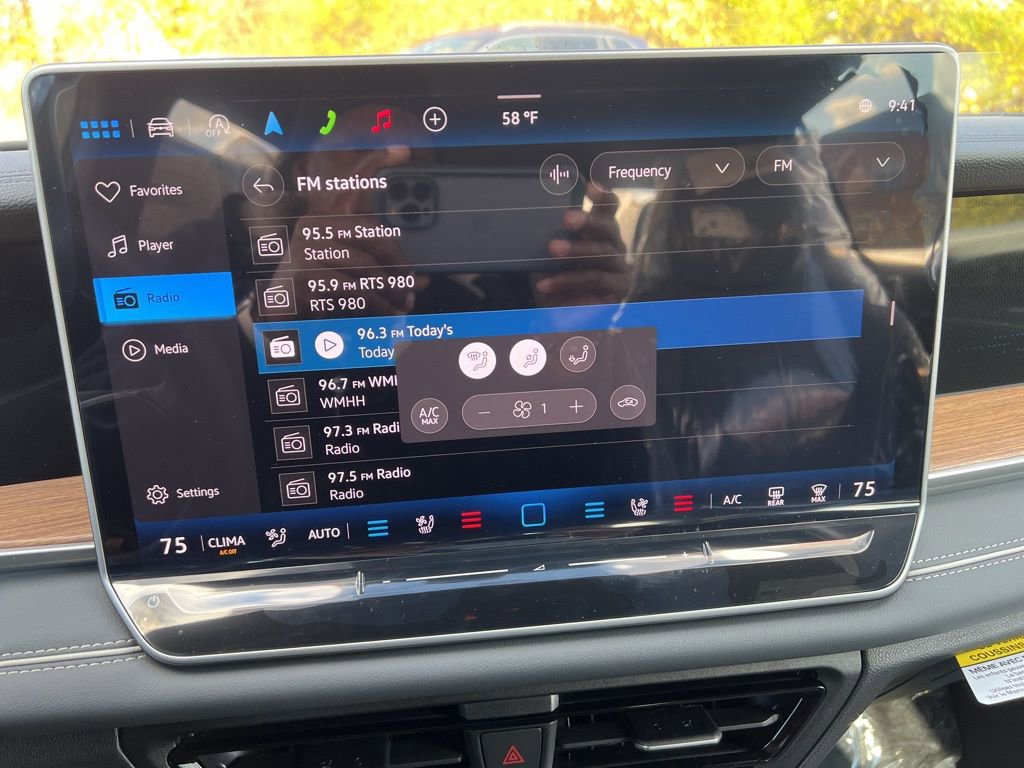 New 2026 Volkswagen Tiguan SEL R-Line image 26