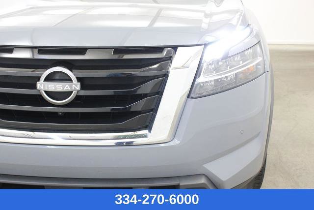 Certified 2023 Nissan Pathfinder Platinum w/ Cargo Package image 7