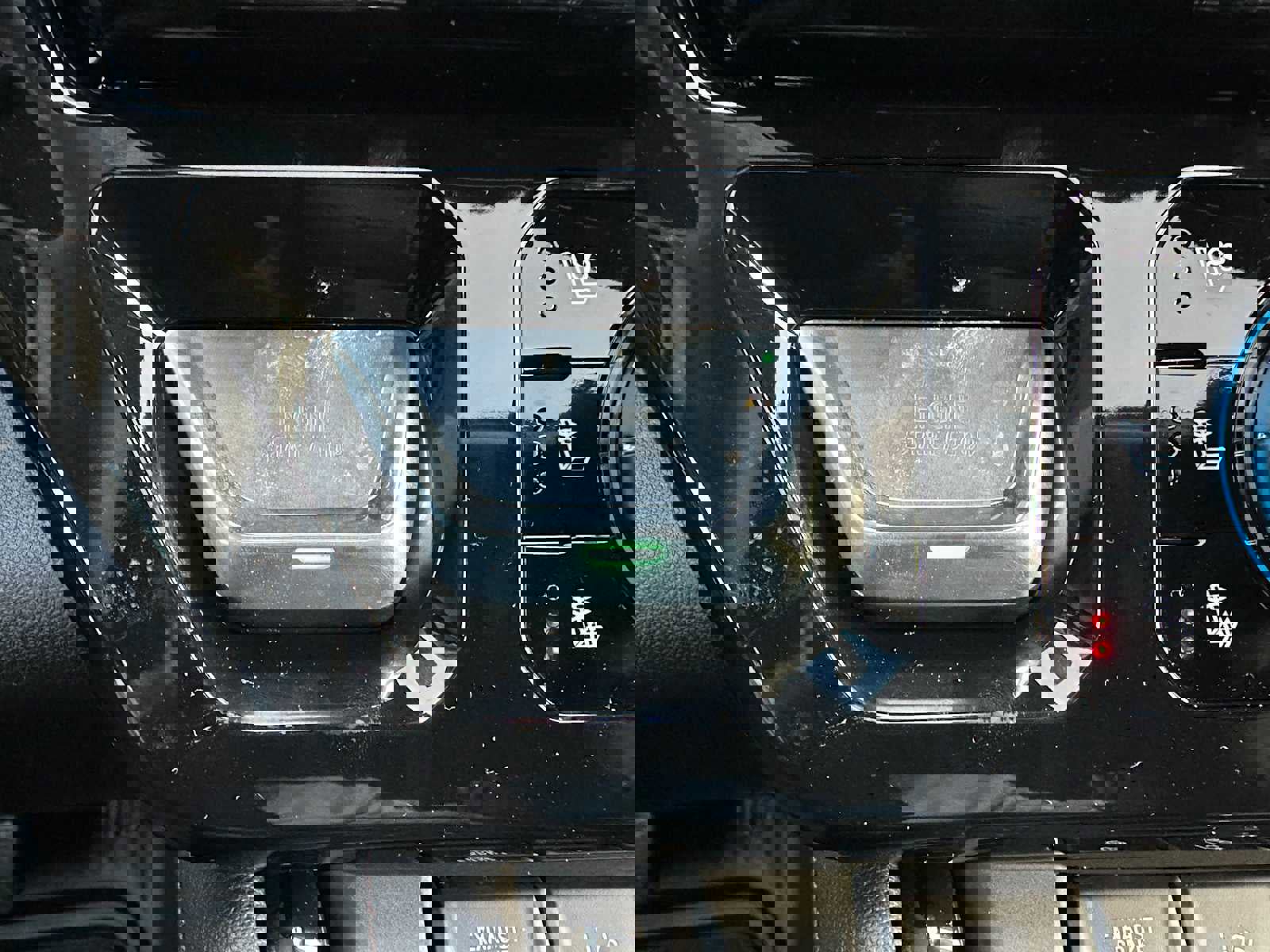 New 2026 GMC Sierra 2500 AT4 w/ AT4 Premium Plus Package image 35