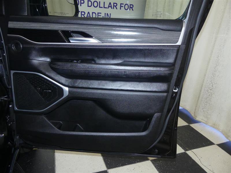 Used 2024 Jeep Wagoneer Series II image 31