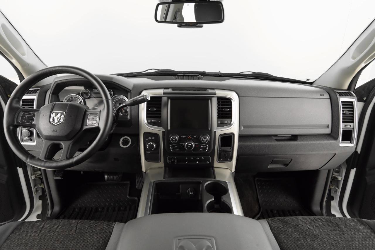 Used 2014 RAM 3500 Big Horn image 13