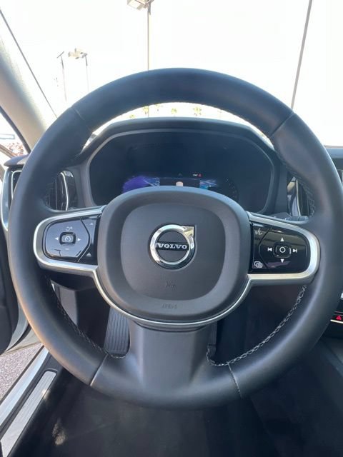 Used 2023 Volvo S60 B5 Plus AWD/4WD image 10
