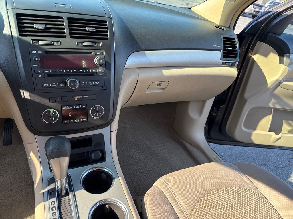 Used 2007 Saturn Outlook XE w/ Advanced Audio Pkg FWD image 15