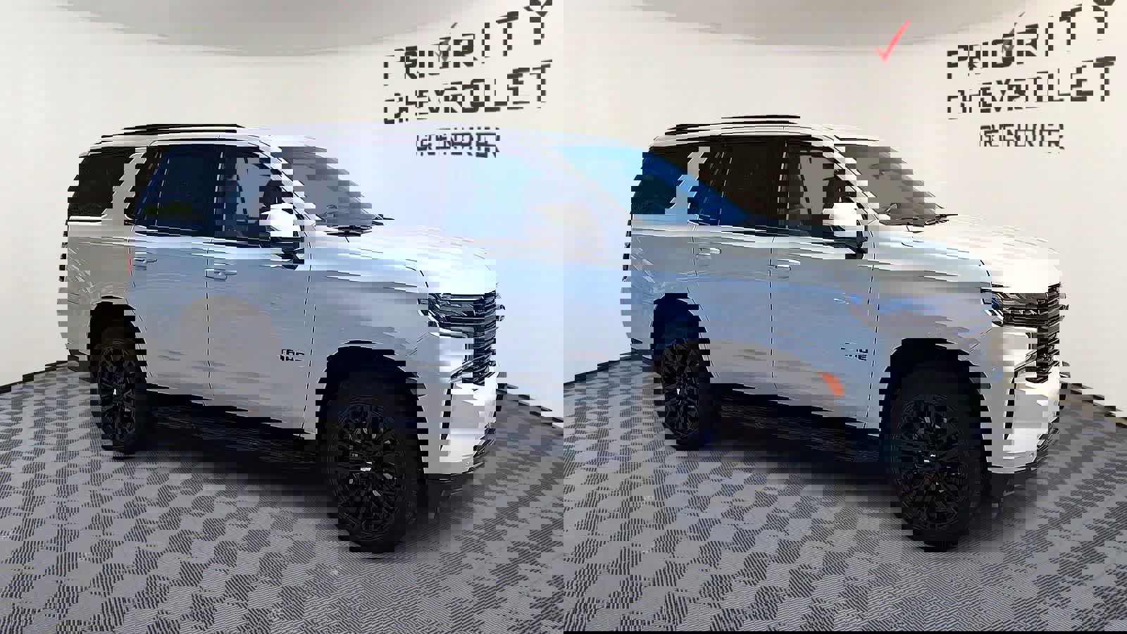 Used 2023 Chevrolet Tahoe RST w/ Luxury Package image 2