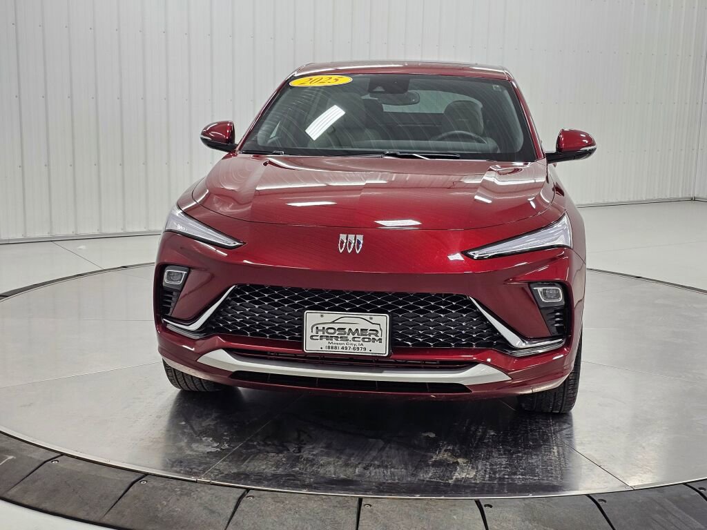 Used 2025 Buick Envista Avenir image 8