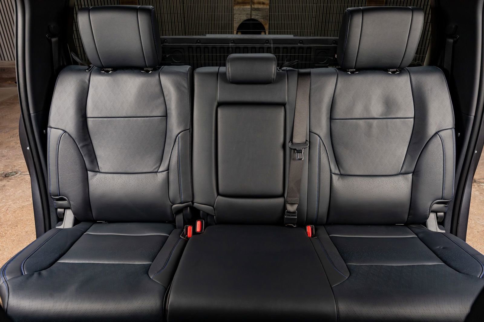 Used 2025 Toyota Tundra Platinum image 35