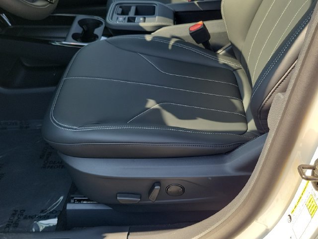 New 2026 Ford Mustang Mach-E Select RWD image 15