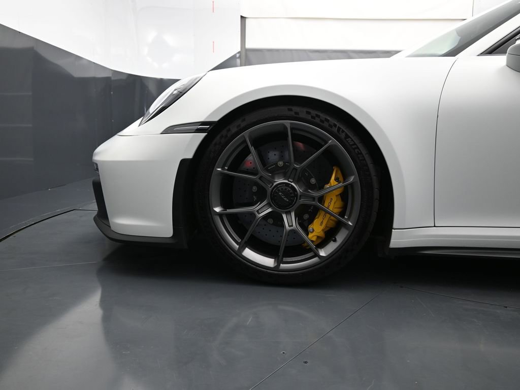 Certified 2024 Porsche 911 GT3 RWD image 6