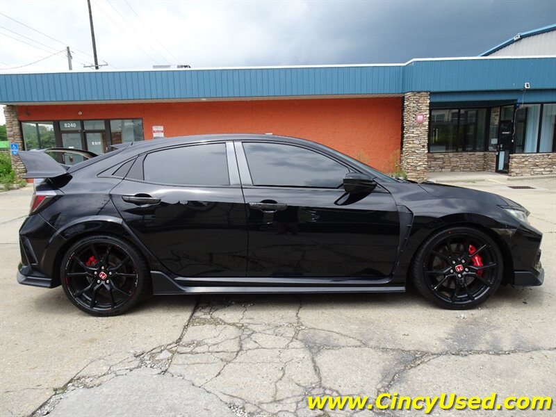 Used 2018 Honda Civic Type R image 7