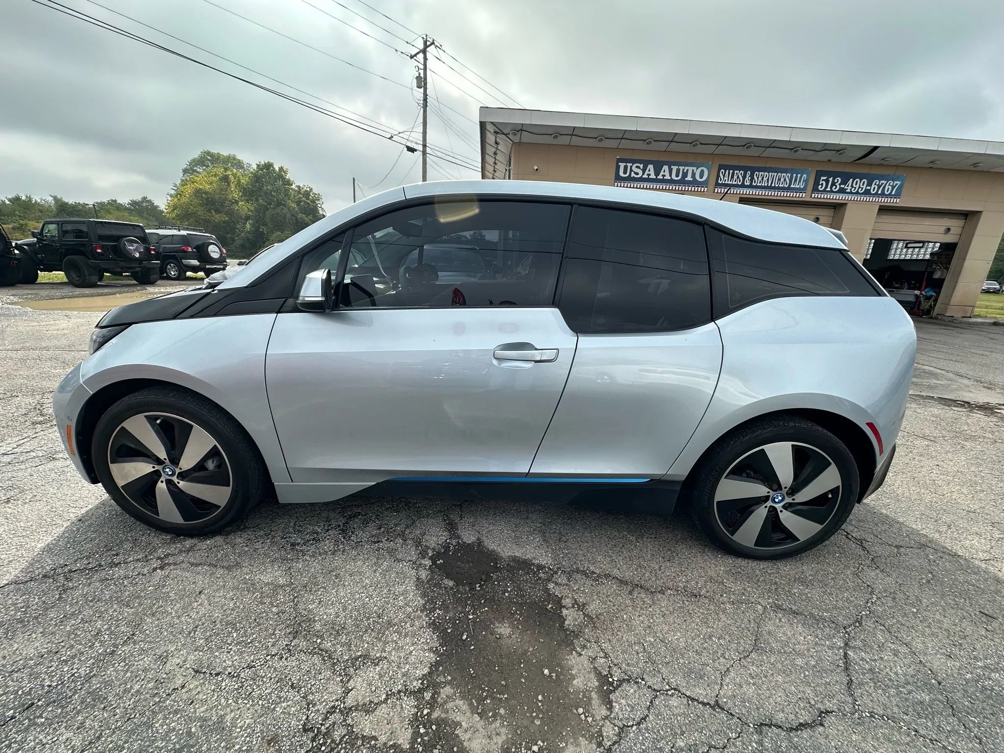 Used 2014 BMW i3 RWD image 3